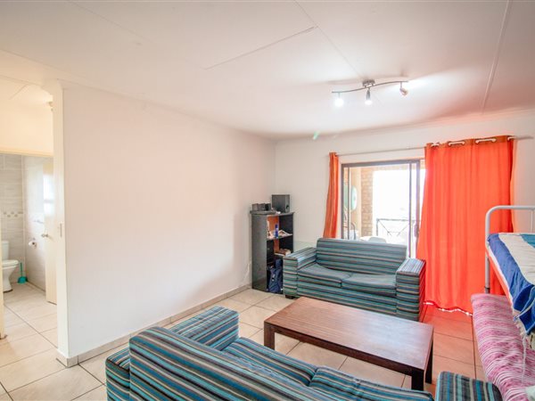 2 Bedroom Apartment 2 Bedroom Apartment
