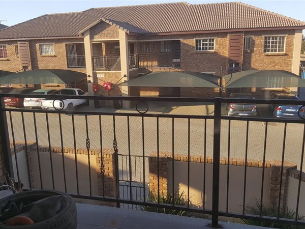 3 Bed Townhouse in Modder East