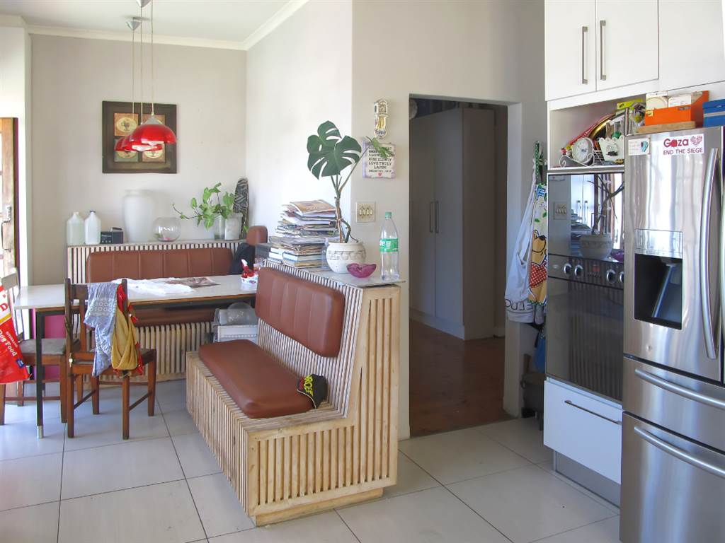 3 Bed House in Parow Central photo number 8