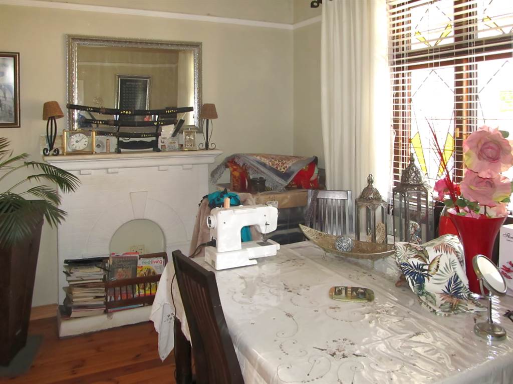 3 Bed House in Parow Central photo number 6