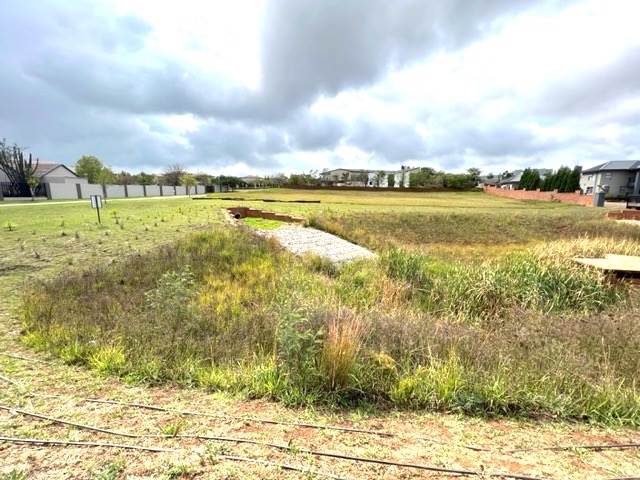 7700 m² Land available in Zwavelpoort photo number 2