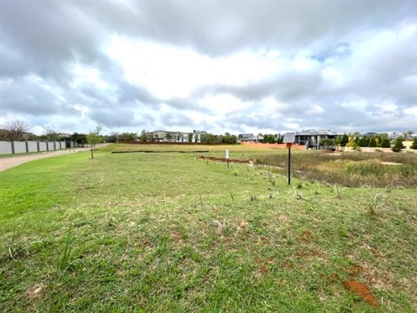 7700 m² Land available in Zwavelpoort