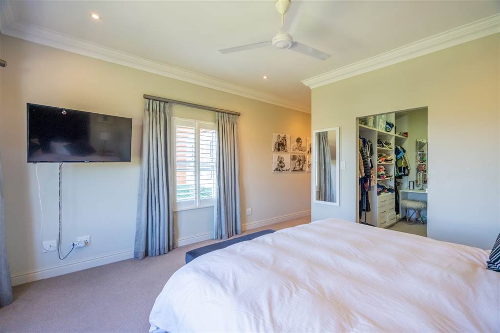 4 Bed House in Mt Edgecombe Estate 1 & 2 photo number 20