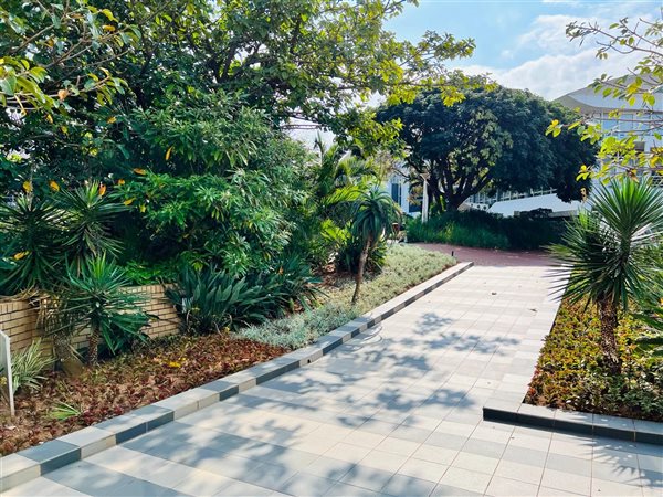 200 m² Office Space 200 m² Office Space