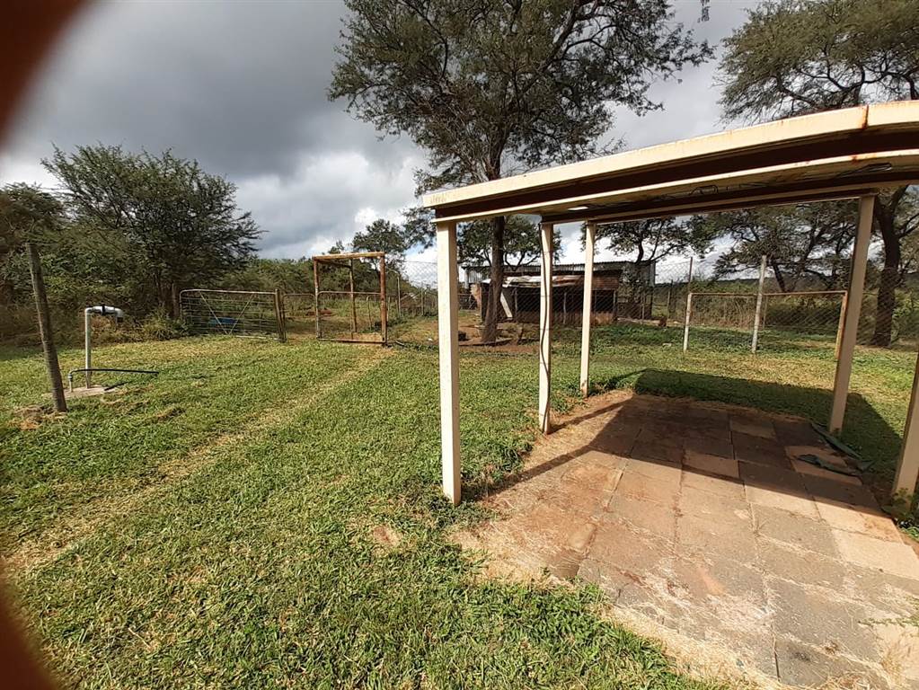 59.7 ha Land available in Louis Trichardt photo number 4
