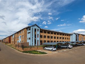2 Bed Apartment in Alan Manor