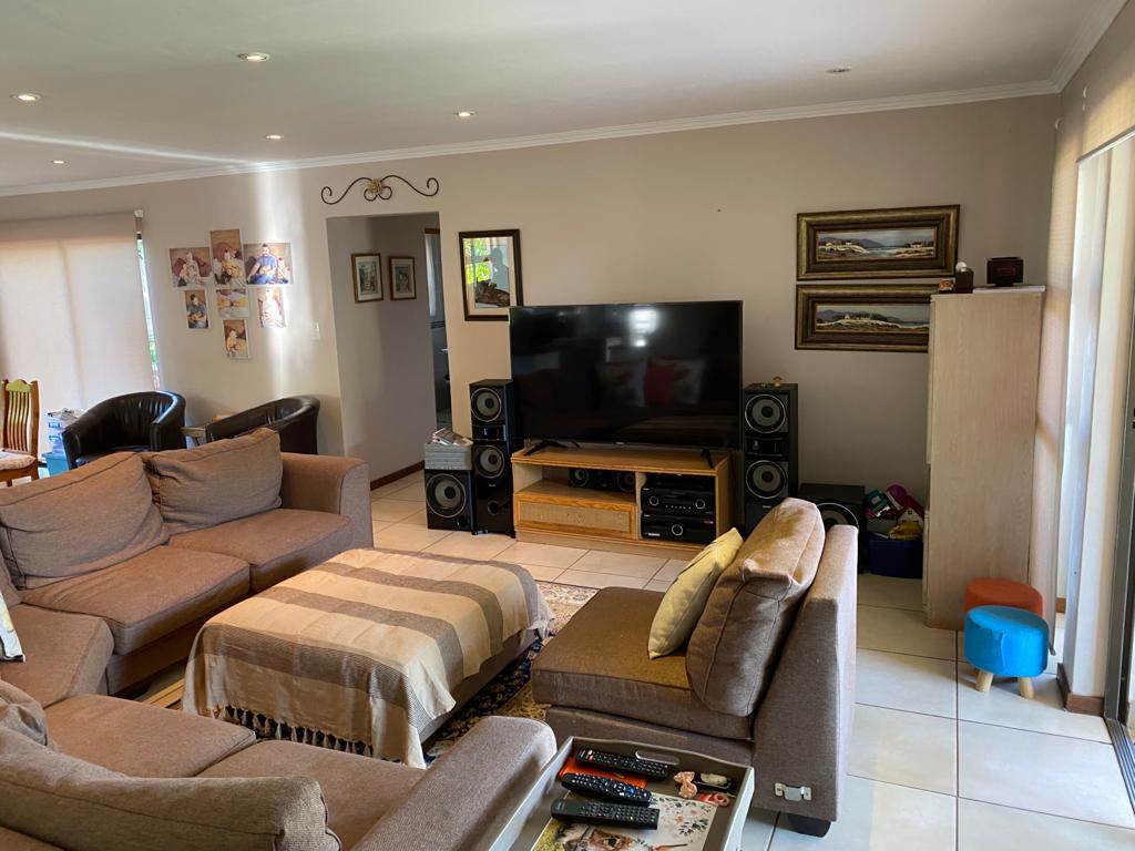 4 Bed House in Seasons Lifestyle Estate photo number 6