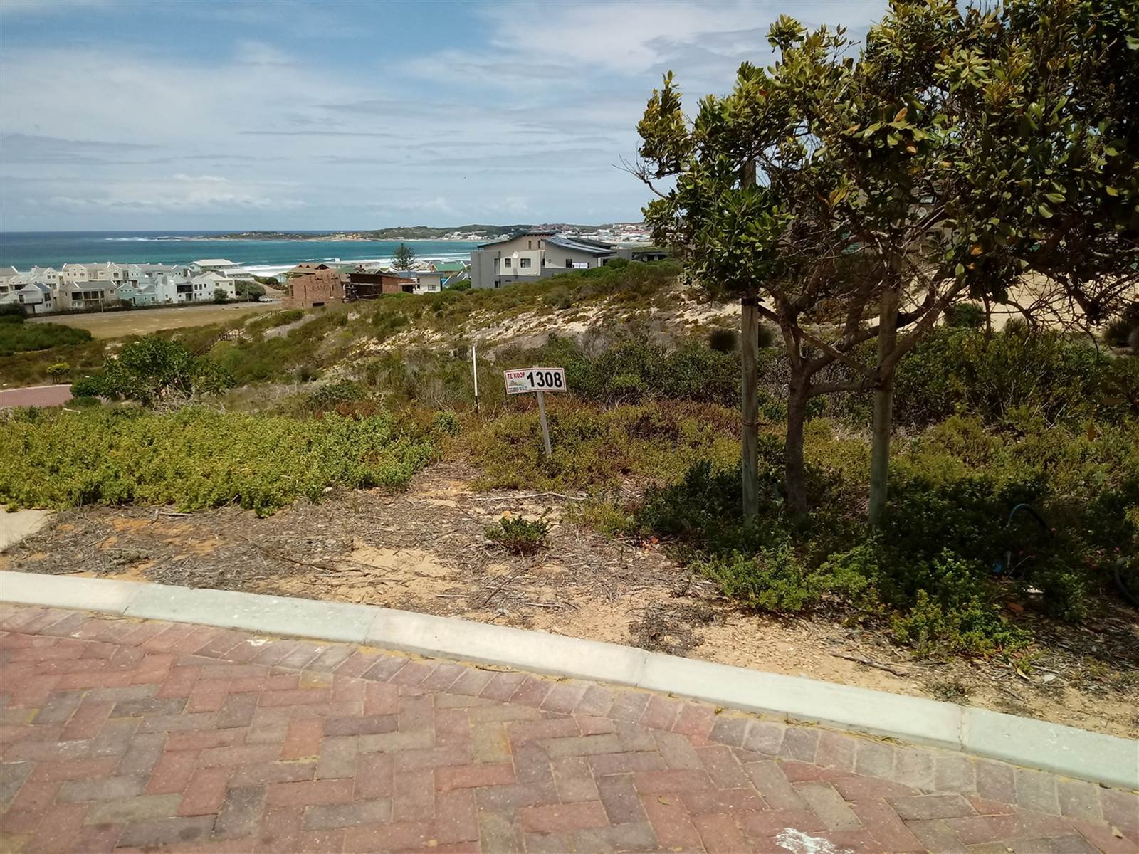 637 m² Land available in Stilbaai photo number 8