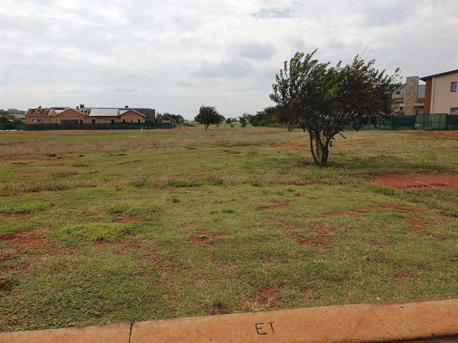 1200 m² Land available in Serengeti photo number 3