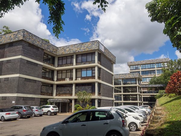 750  m² Commercial space in Westville