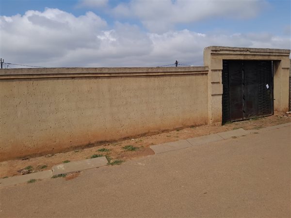 212 m² Land 212 m² Land
