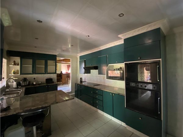 1 ha Smallholding 1 ha Smallholding