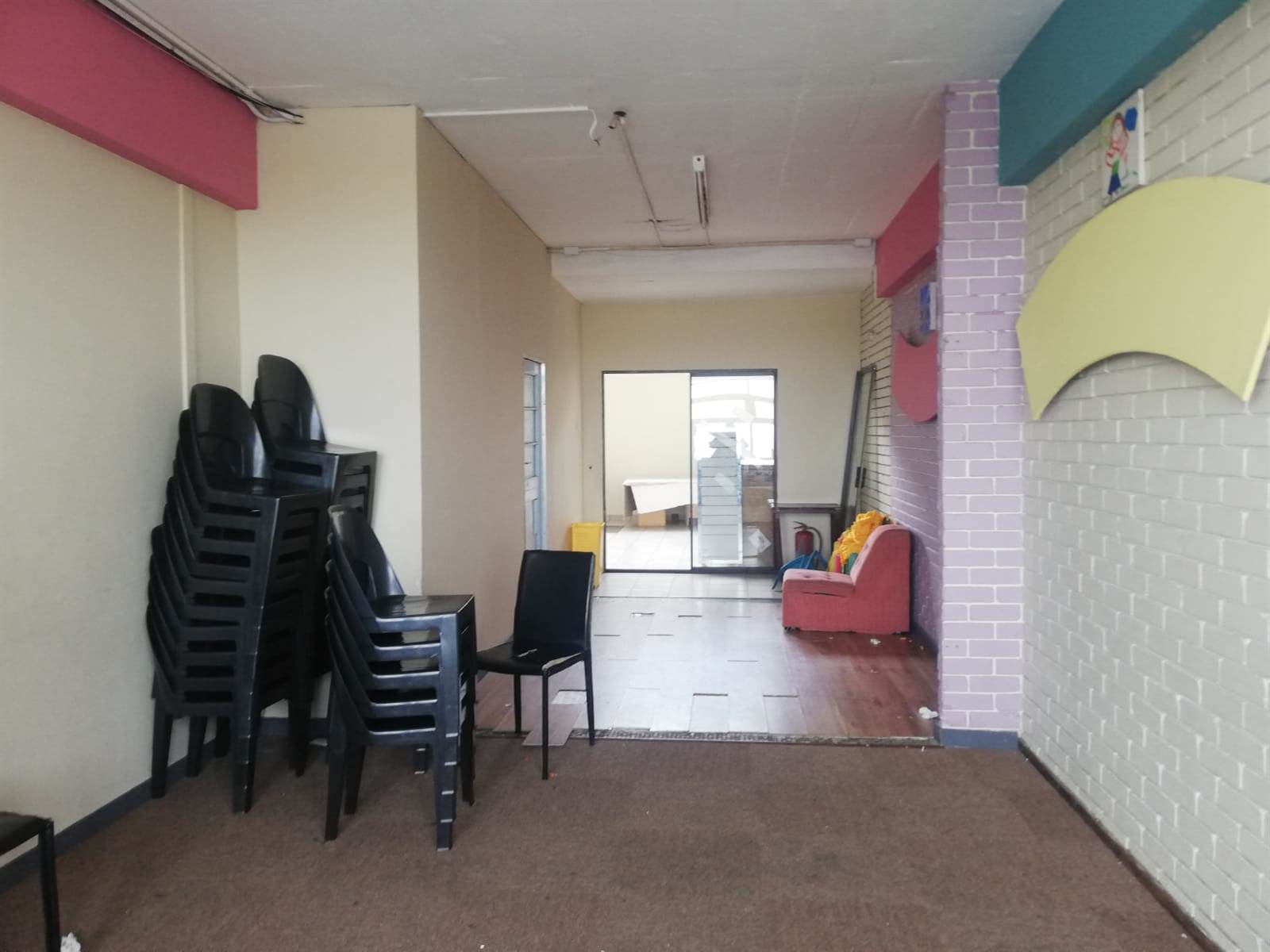 499  m² Commercial space in Paarden Eiland photo number 8