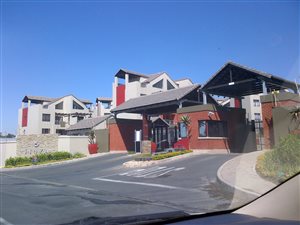 1 Bed Apartment in Lonehill