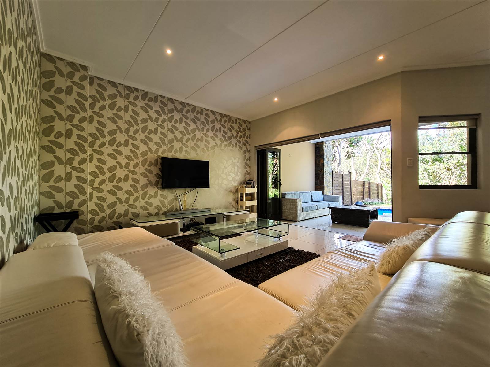 4 Bed Townhouse in Zimbali Estate photo number 7
