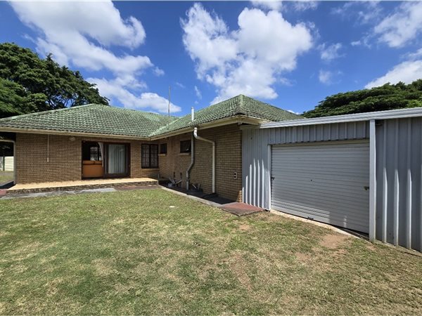 3 Bedroom House 3 Bedroom House