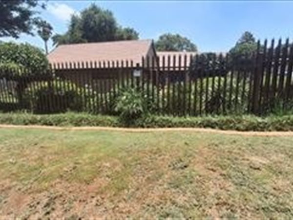 4 Bedroom House 4 Bedroom House