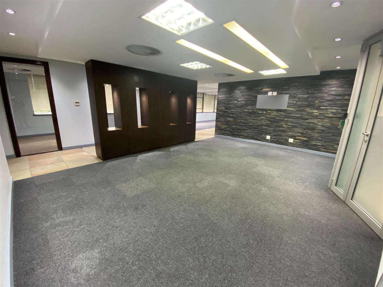 256  m² Commercial space in Tyger Valley photo number 6