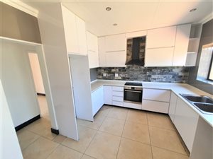 3 Bed House in Malvern East
