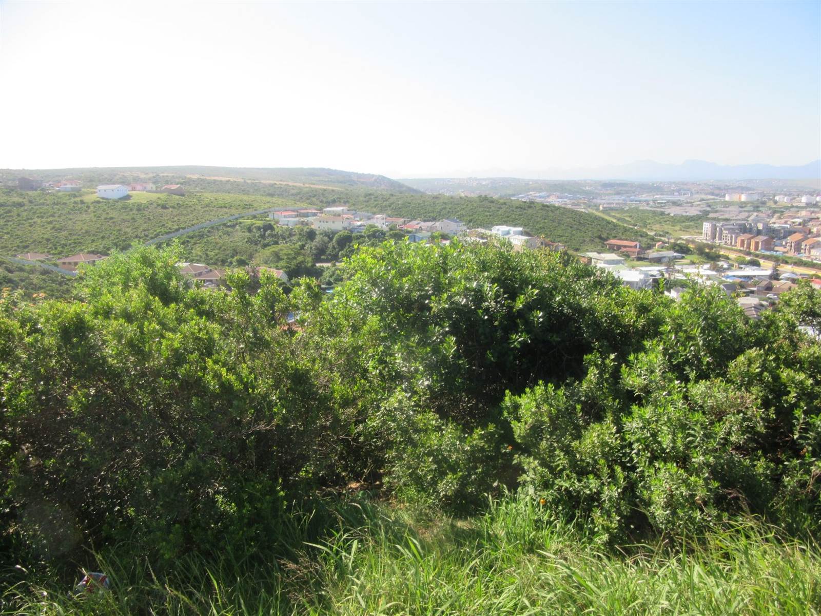 525 m² Land available in Mossel Bay Ext 26 photo number 12
