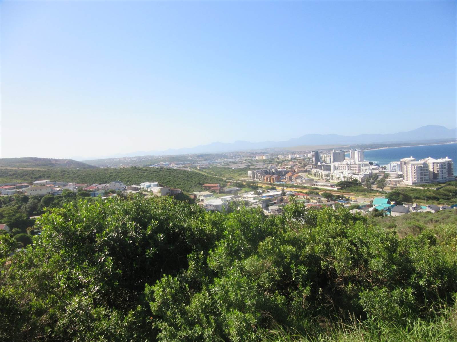 525 m² Land available in Mossel Bay Ext 26 photo number 15