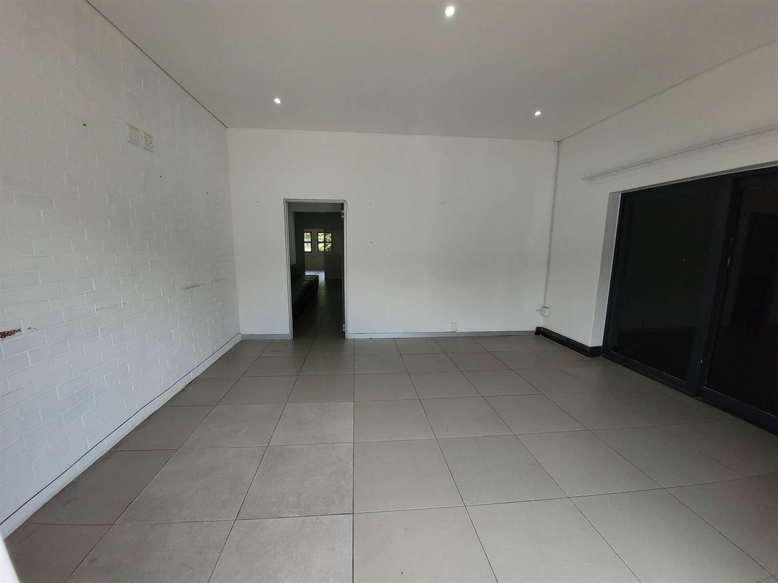 161  m² Office Space in Hillcrest Central photo number 11