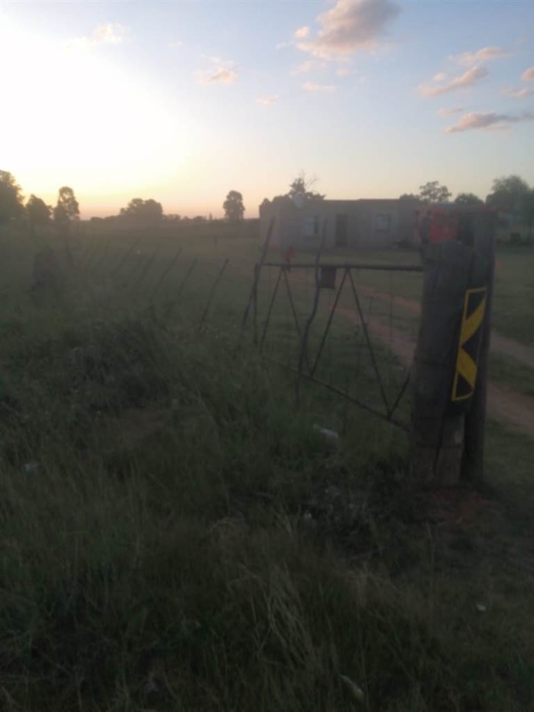 4 ha Farm in Witbank Central photo number 1