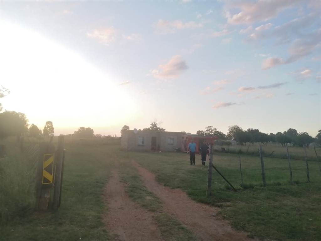 4 ha Farm in Witbank Central photo number 6
