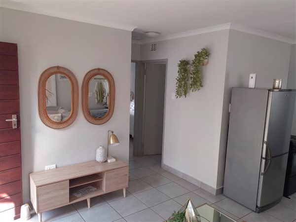 2 Bed House in Johannesburg Central