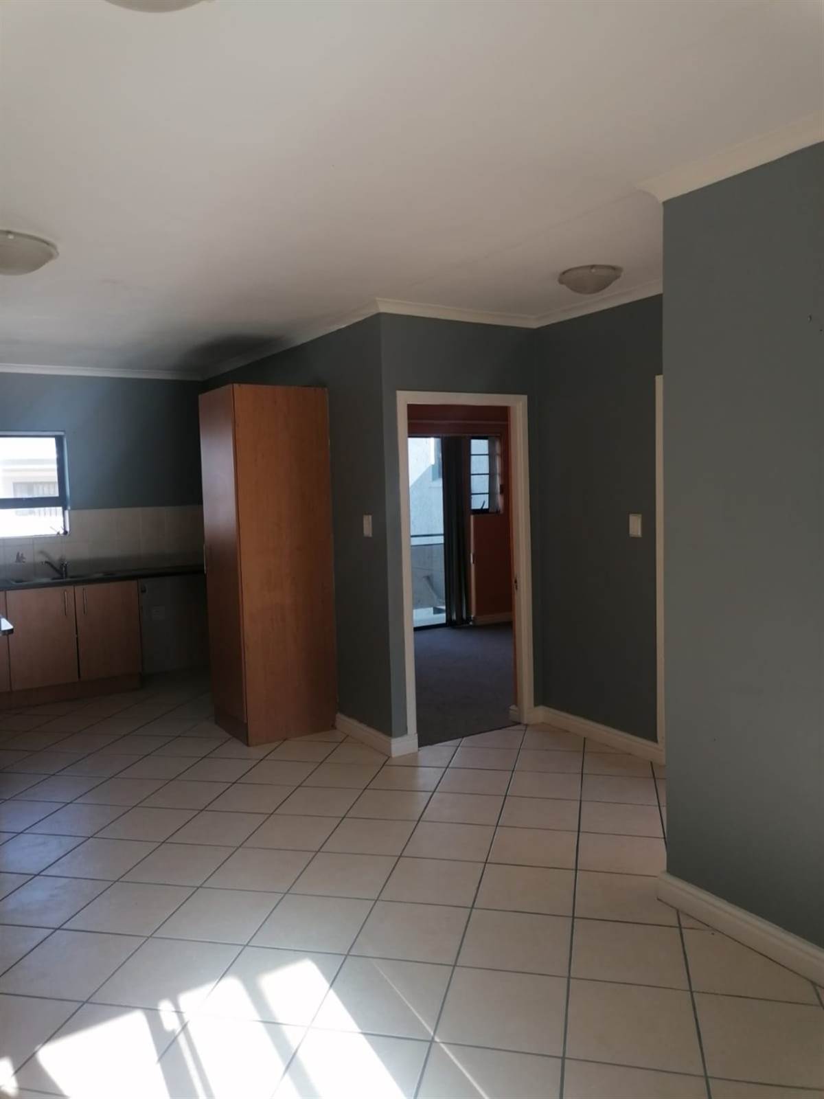 2 Bed Apartment in Hartenbos photo number 3