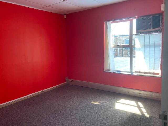 170  m² Commercial space in Newton Park photo number 3
