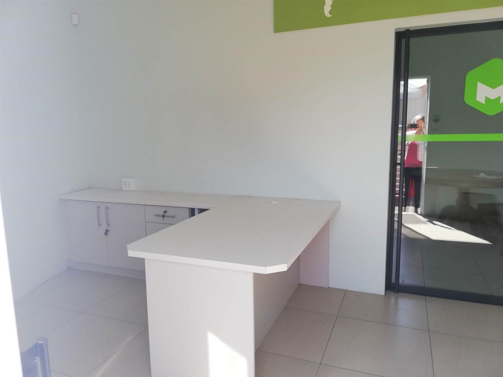12  m² Commercial space in Jeffreys Bay photo number 6