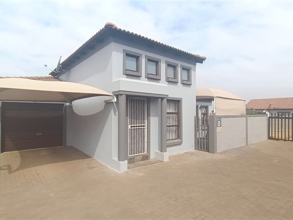 3 Bed Townhouse