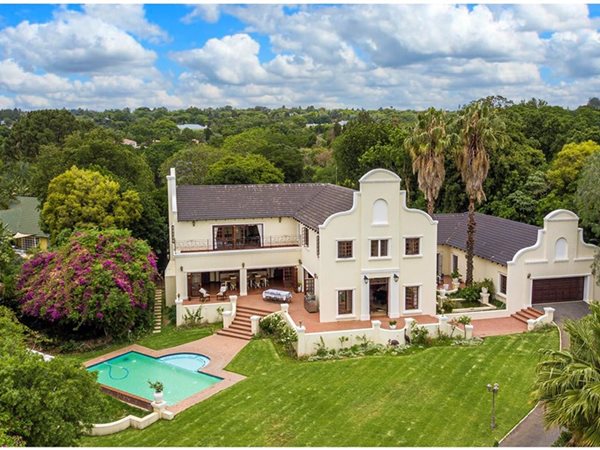5 Bed House in Bryanston