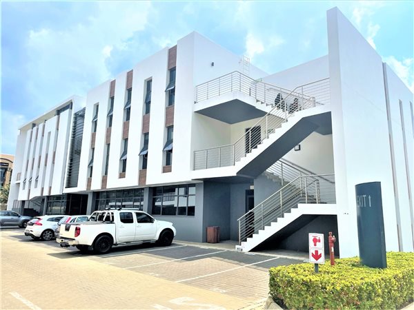 199  m² Office Space in Bryanston