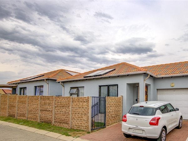 3 Bed Townhouse