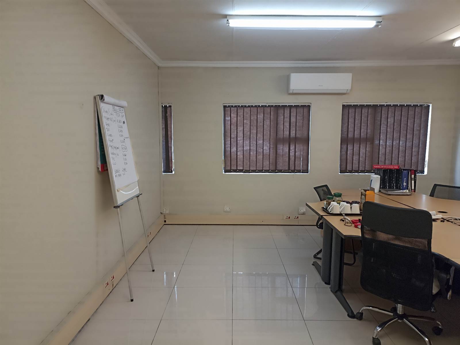 32  m² Office Space in Eldoraigne photo number 2
