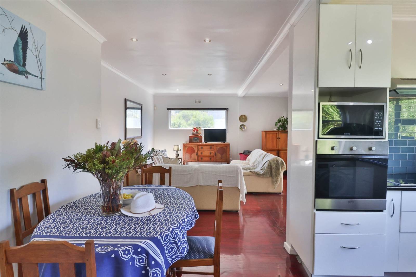 2 Bed House in Pringle Bay photo number 8