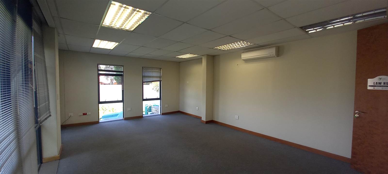 220  m² Commercial space in Bedfordview photo number 6