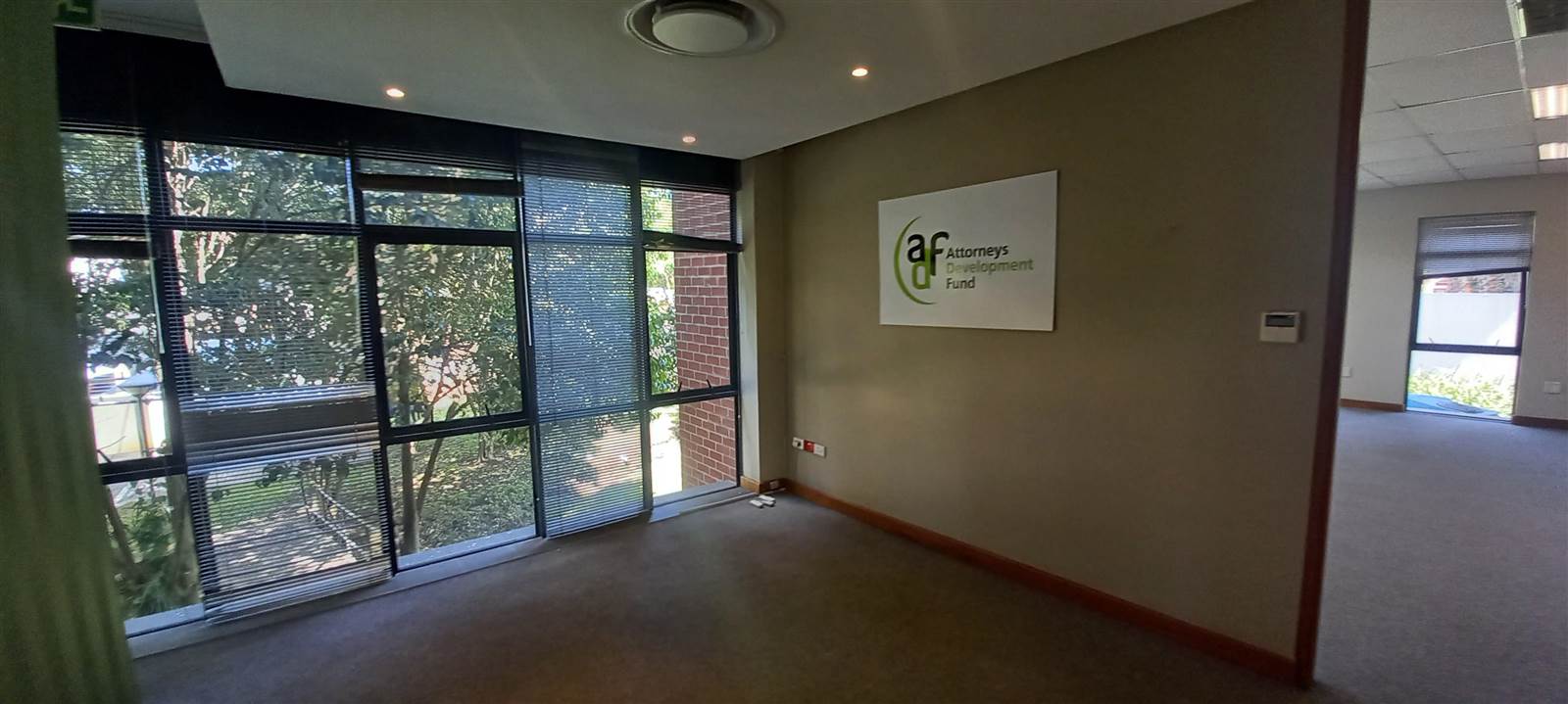 220  m² Commercial space in Bedfordview photo number 5