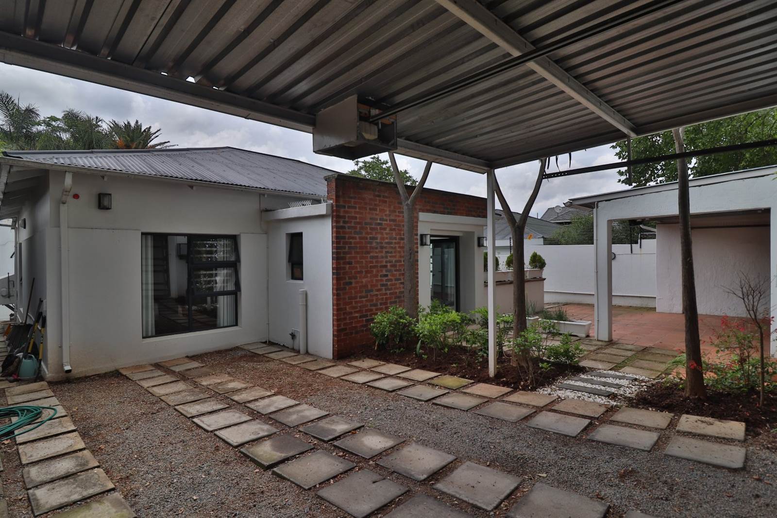 3 Bed House in Parkhurst photo number 29