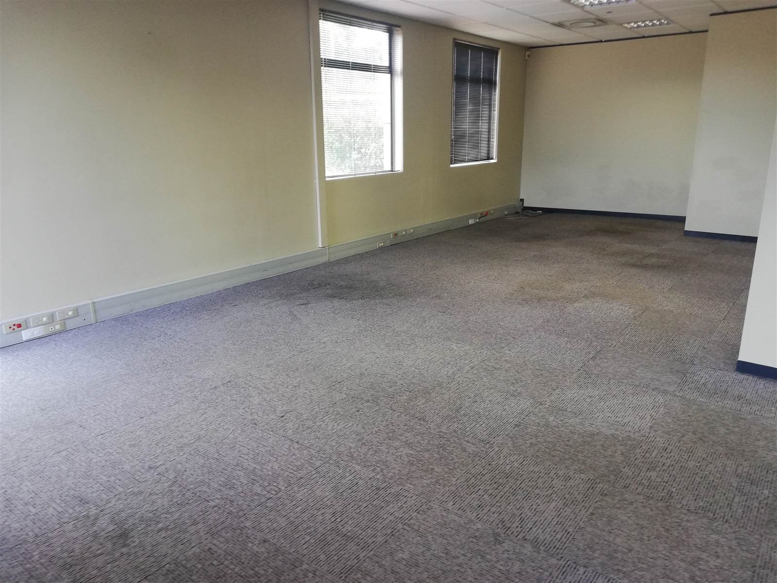 470  m² Commercial space in Umhlanga Rocks photo number 8