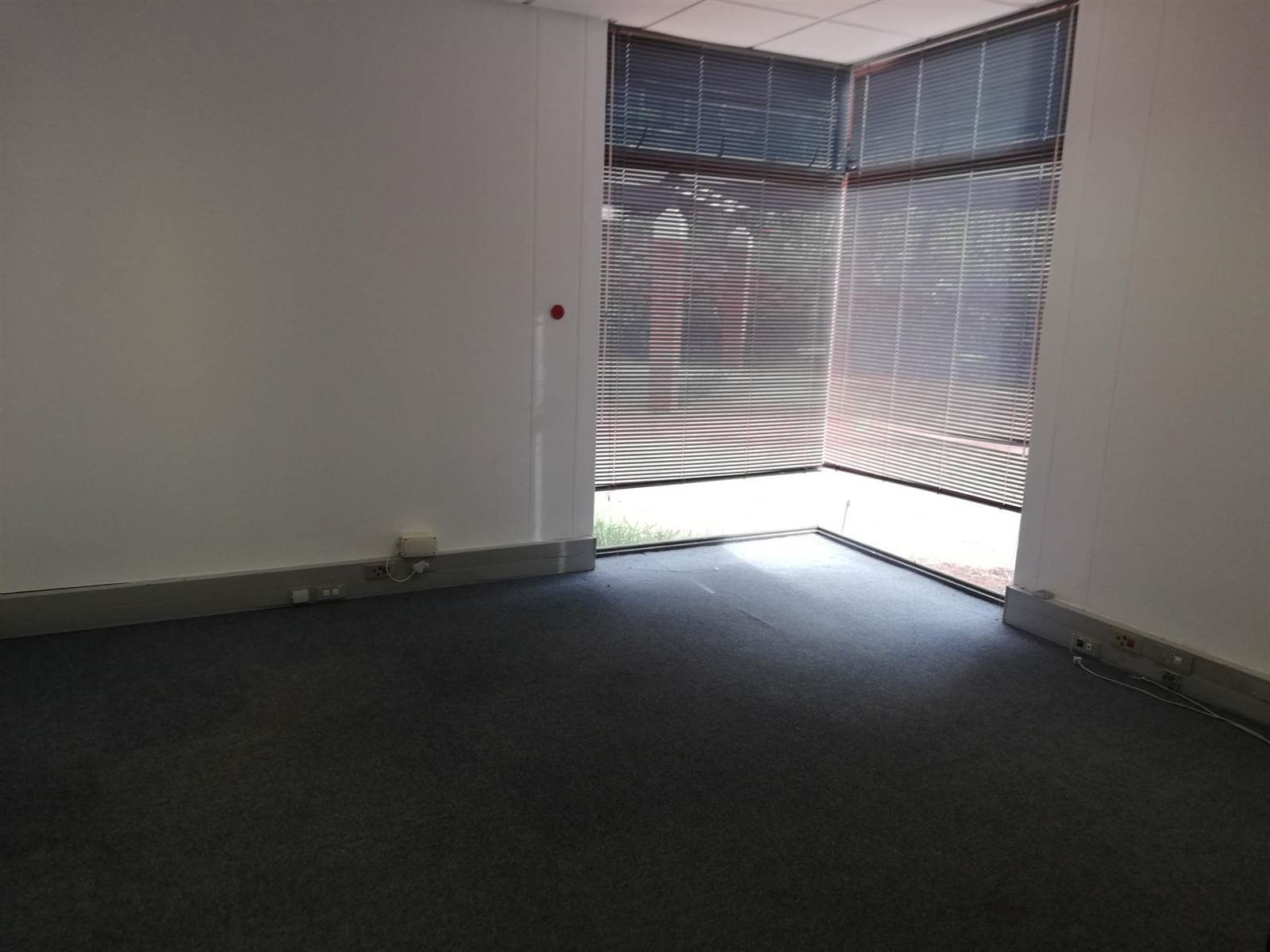 470  m² Commercial space in Umhlanga Rocks photo number 13