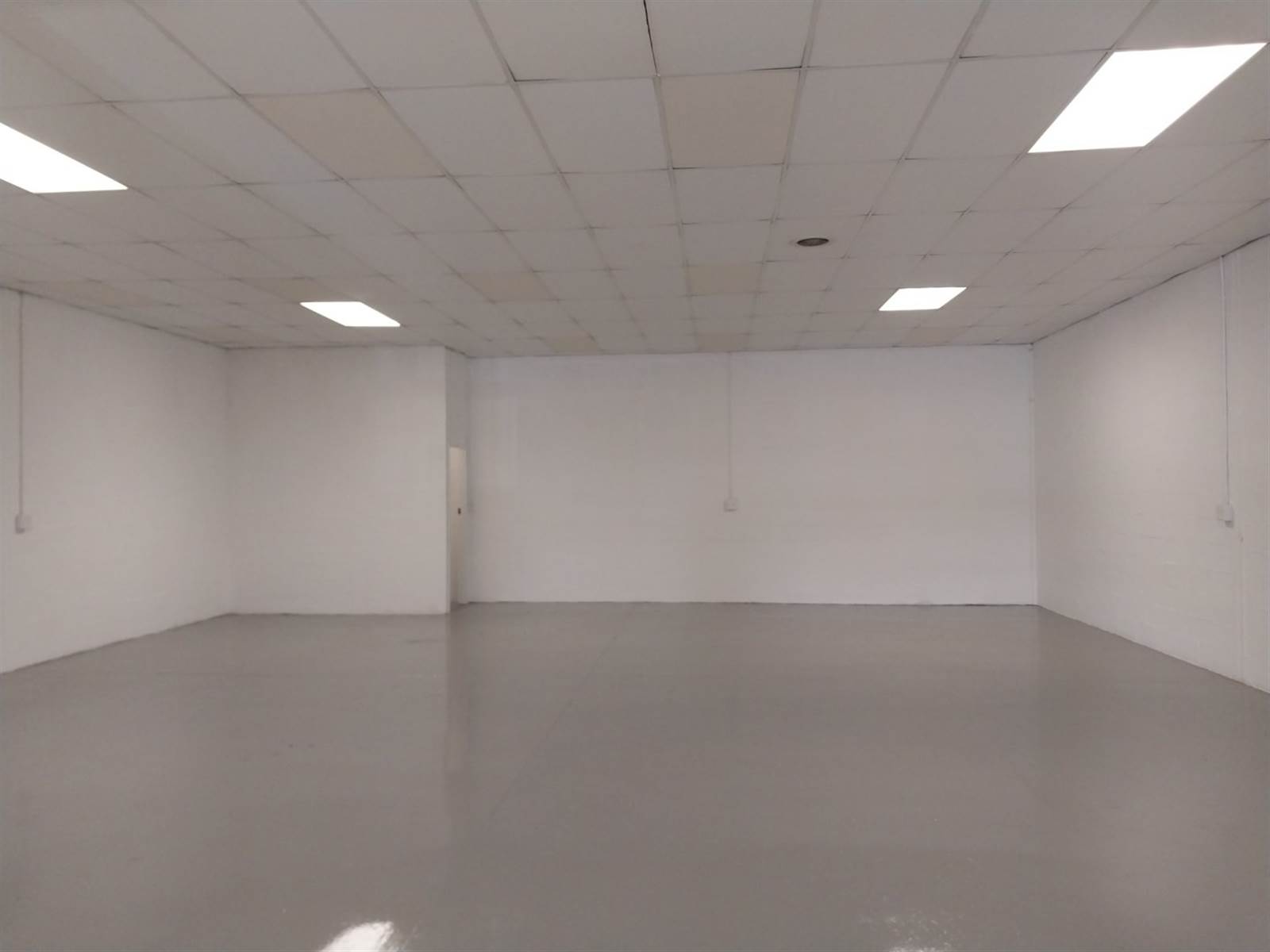 200  m² Industrial space in Milnerton Central photo number 4