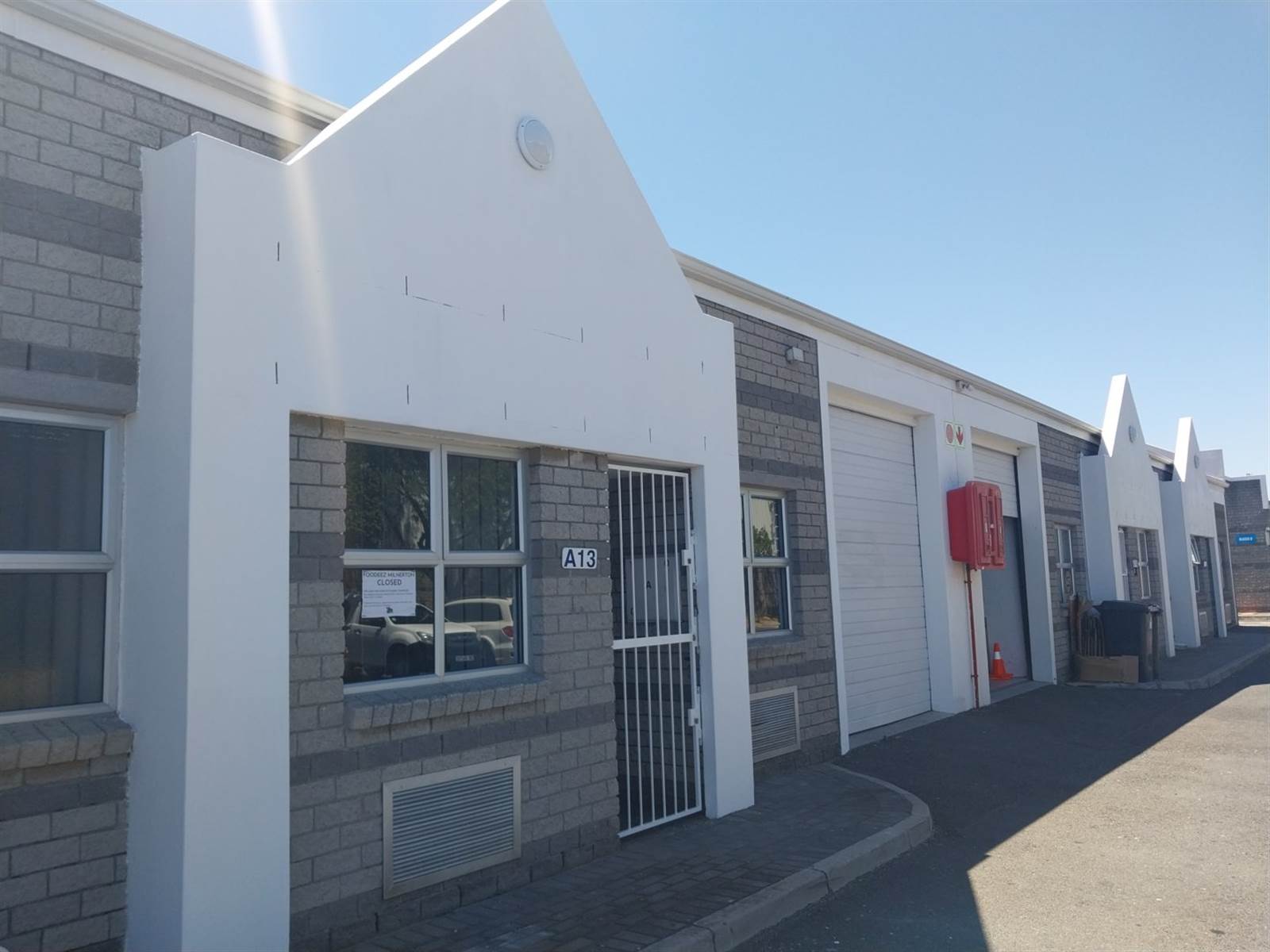 200  m² Industrial space in Milnerton Central photo number 2