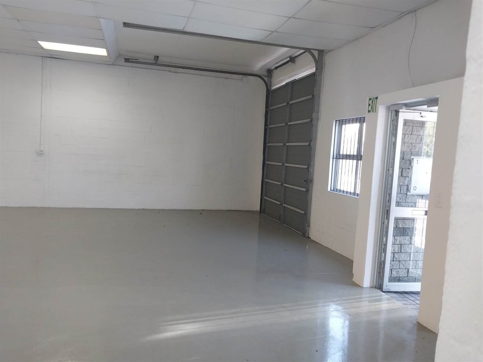 200  m² Industrial space in Milnerton Central photo number 11