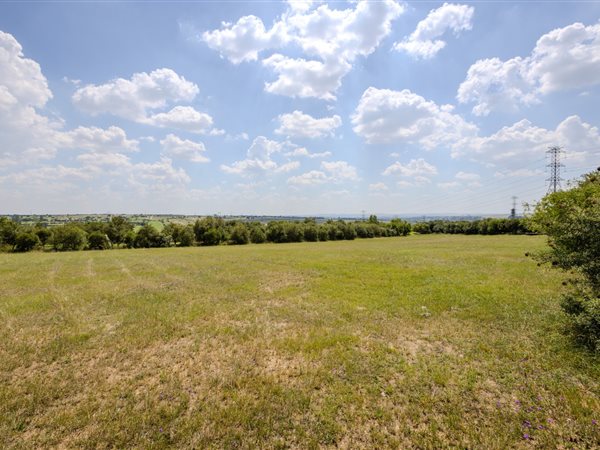 2 723 m² Land