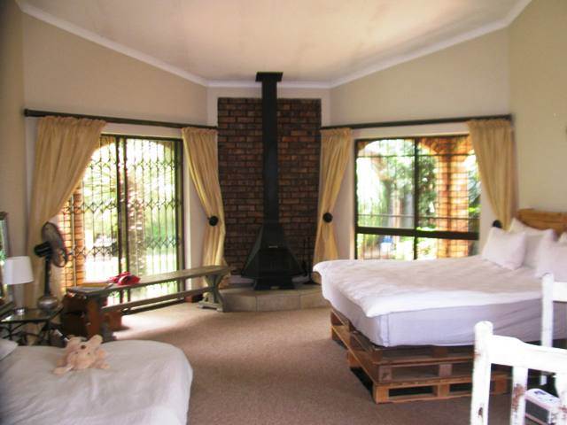 5 Bed House in Bronkhorstspruit photo number 11