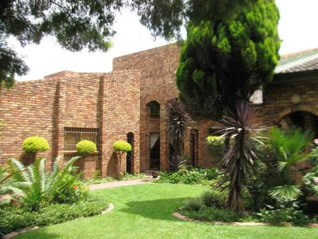 5 Bed House in Bronkhorstspruit photo number 16