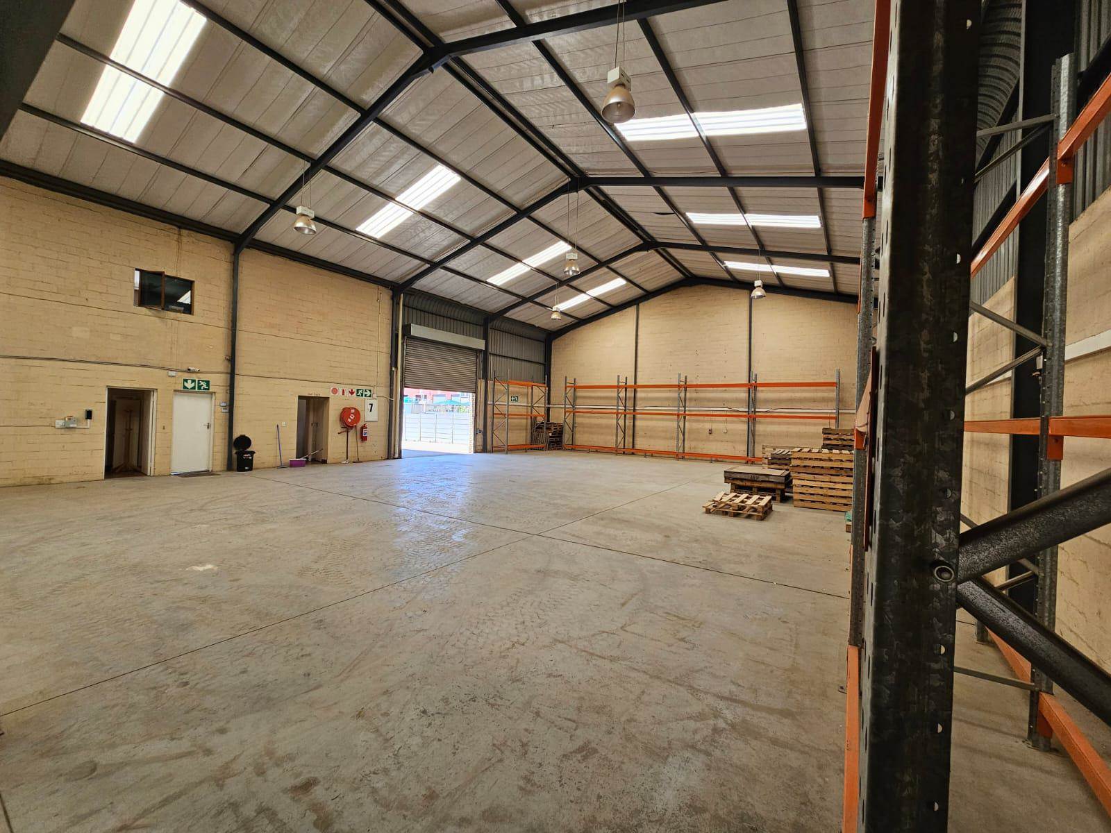 1402  m² Industrial space in Strand Central photo number 10